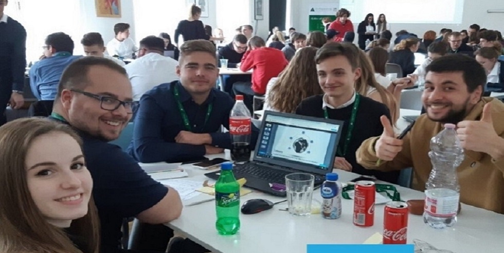 Kereskedő és webáruházi technikus 5 0416 13 03