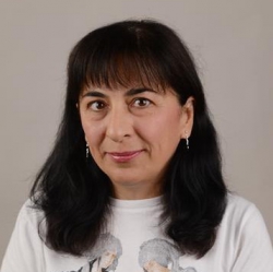 Hangyel Orsolya