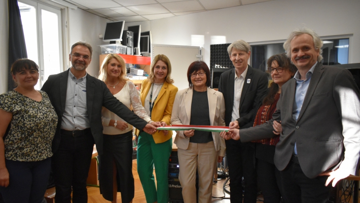 2025 stúdió és tankonyha átadó